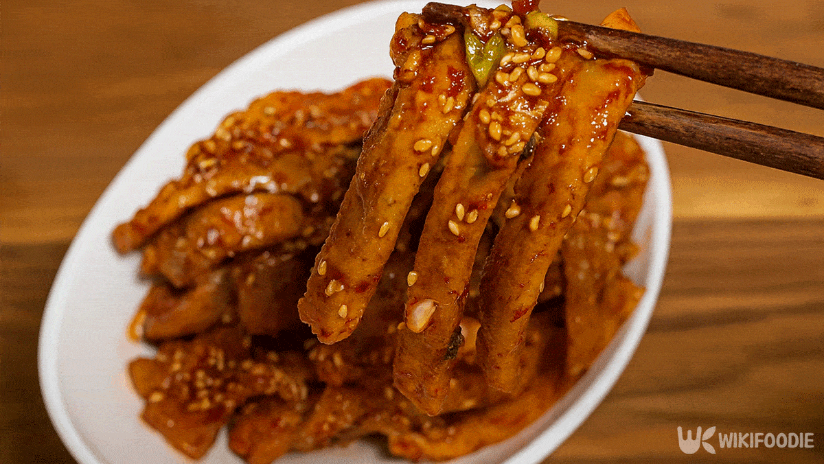 어묵무침 자료 사진. / 위키푸디