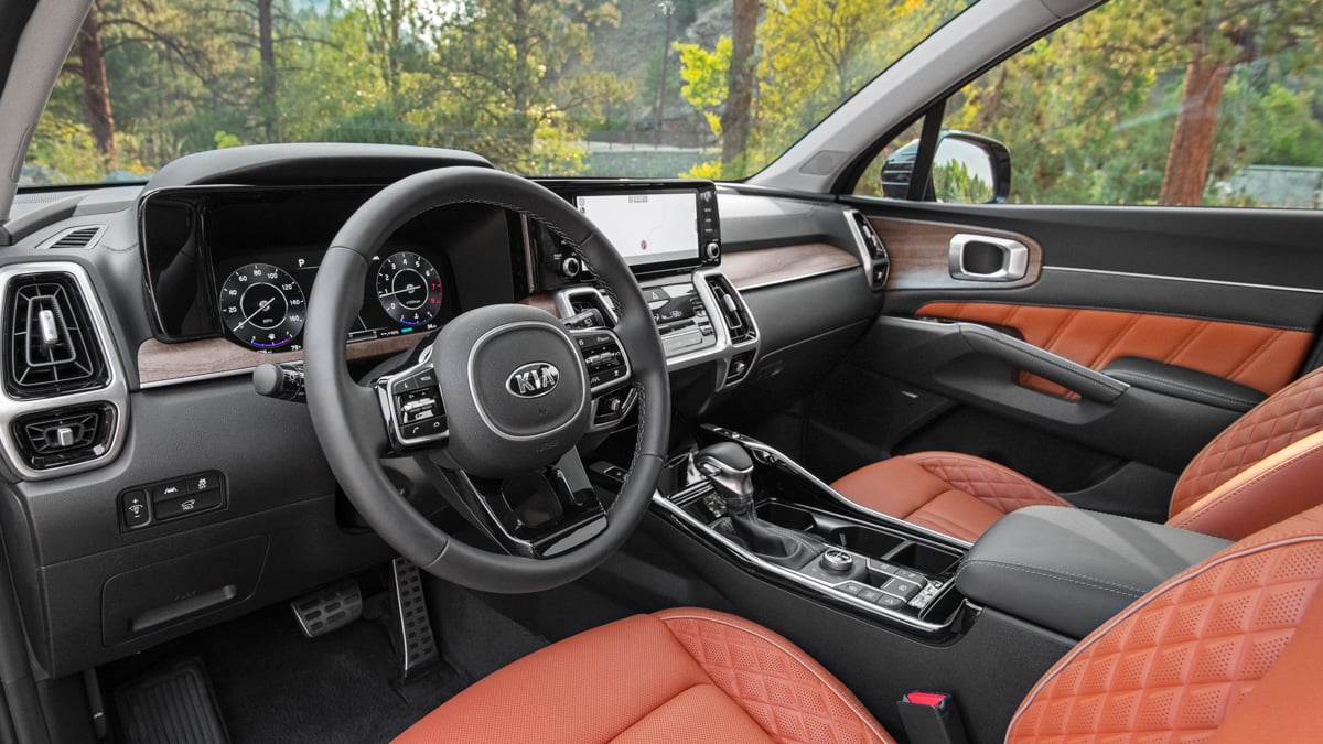 기아 쏘렌토 실내