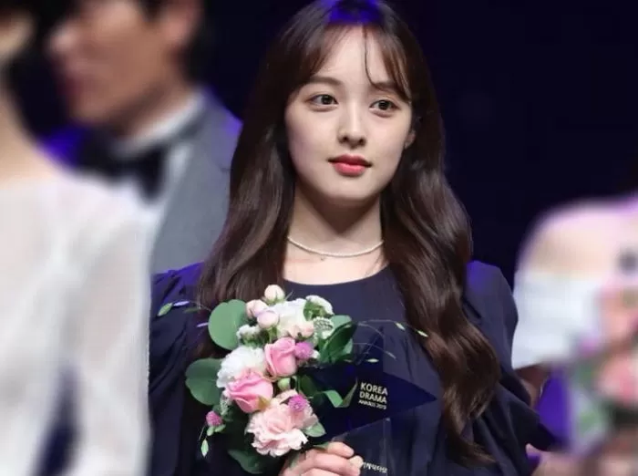 Instagram 'kim_bora95'