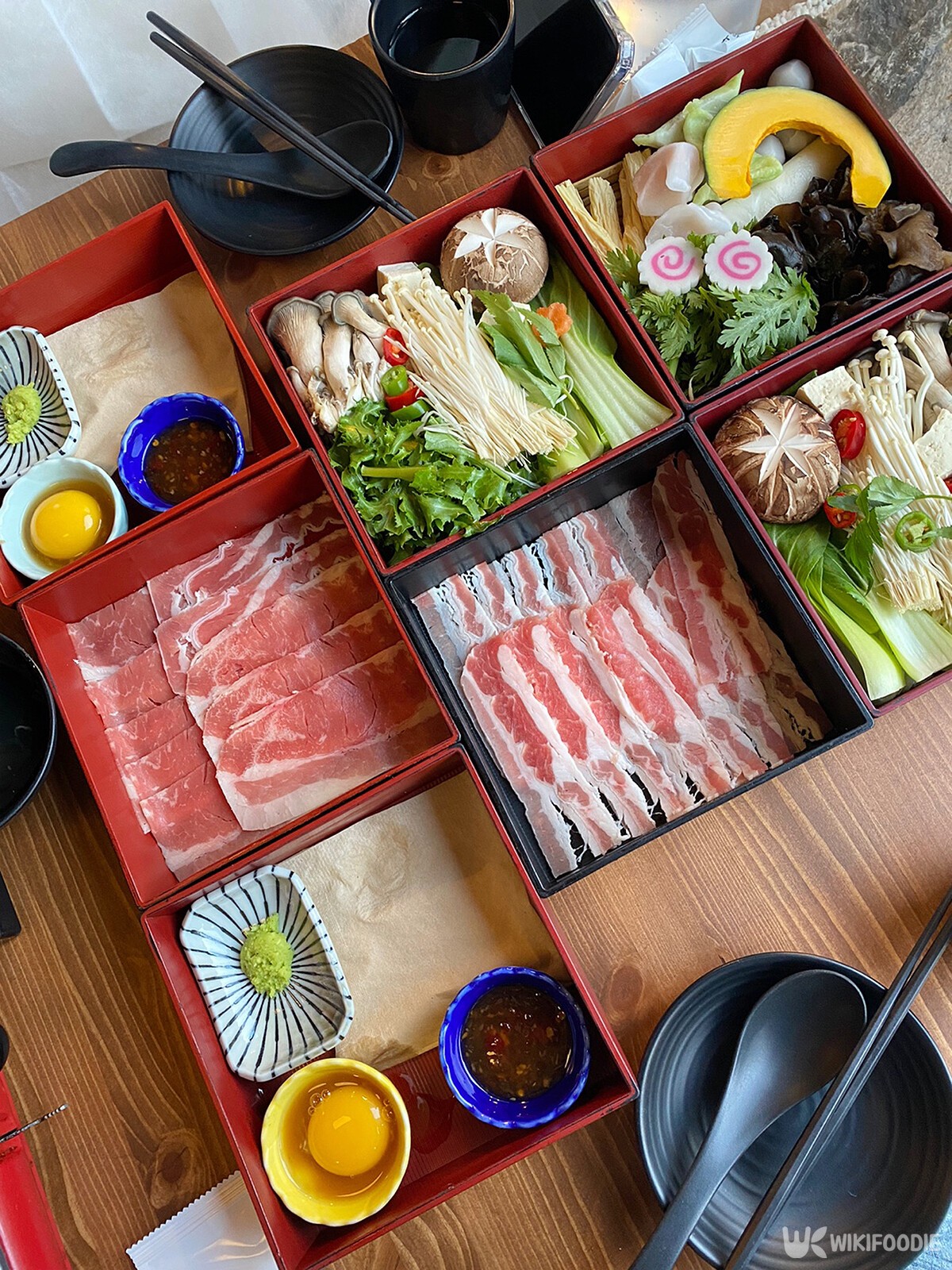 미소 샤부와 매콤 샤부 자료 사진. / 위키푸디