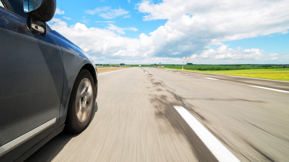 주행 중인 자동차