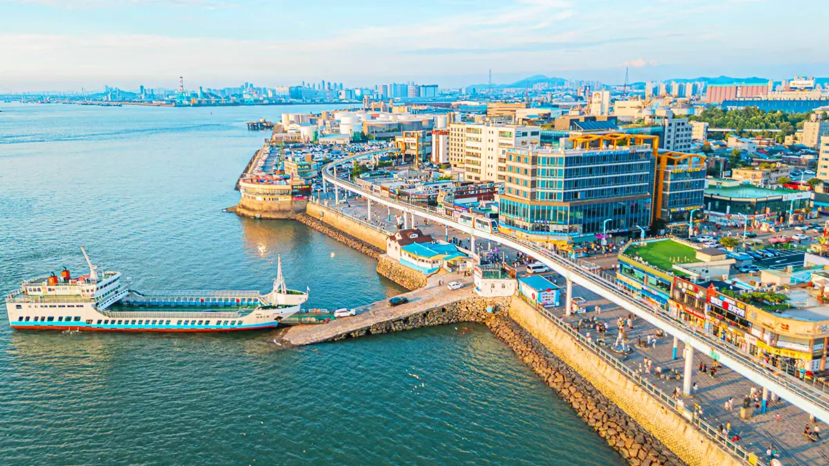 월미바다열차 주변 모습